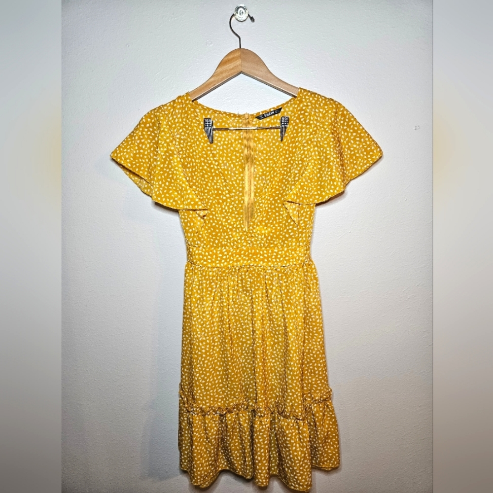 Shein Ditsy Floral Ruffle Trim Large Yellow V Neck Dress with Tie